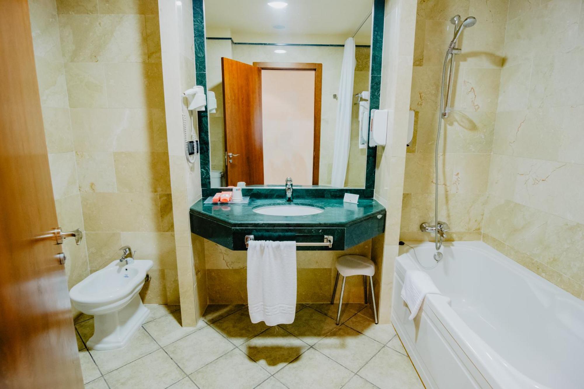 Hotel Hacienda Don Manuel Granja de Torrehermosa Eksteriør billede