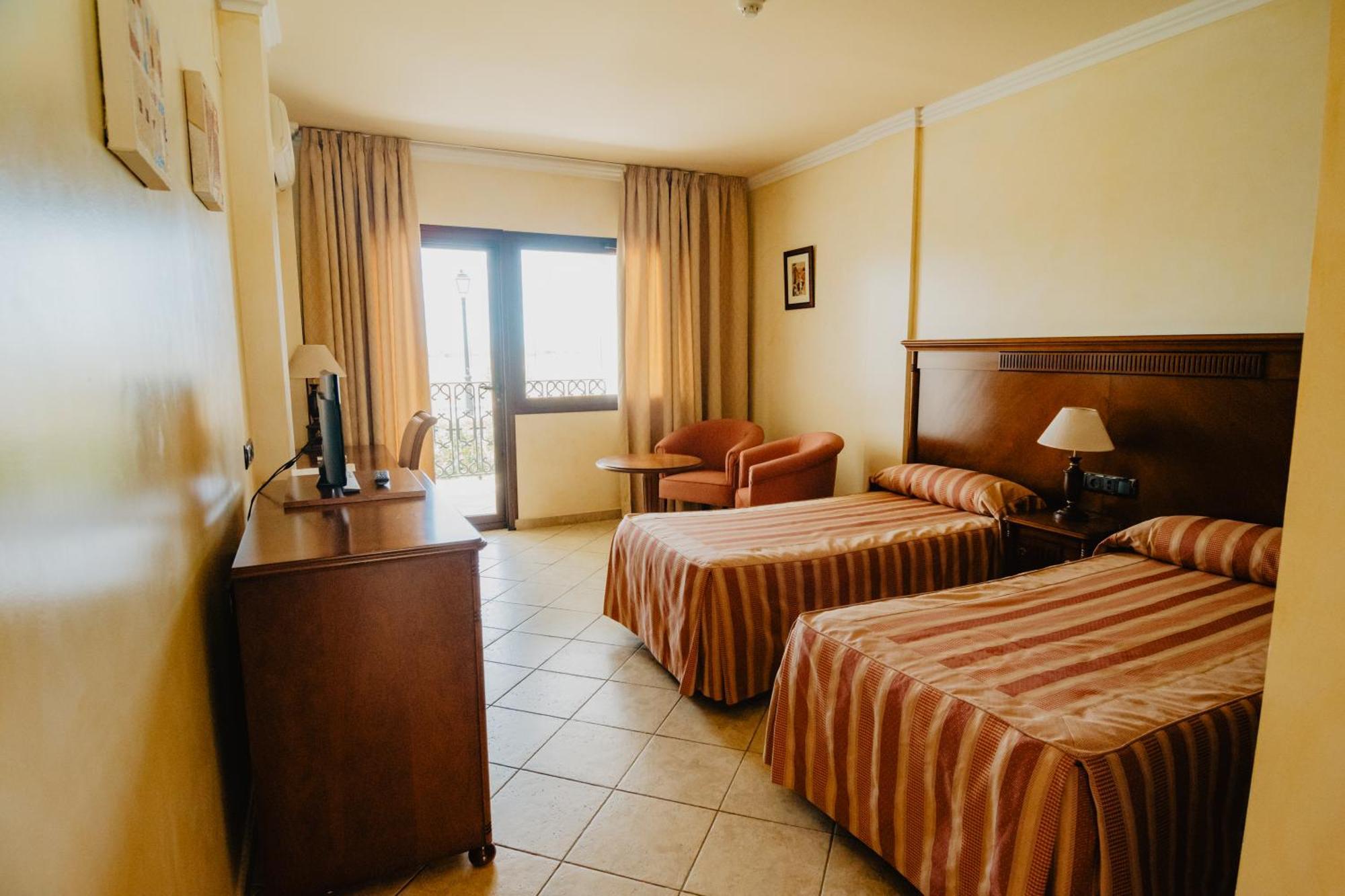 Hotel Hacienda Don Manuel Granja de Torrehermosa Eksteriør billede