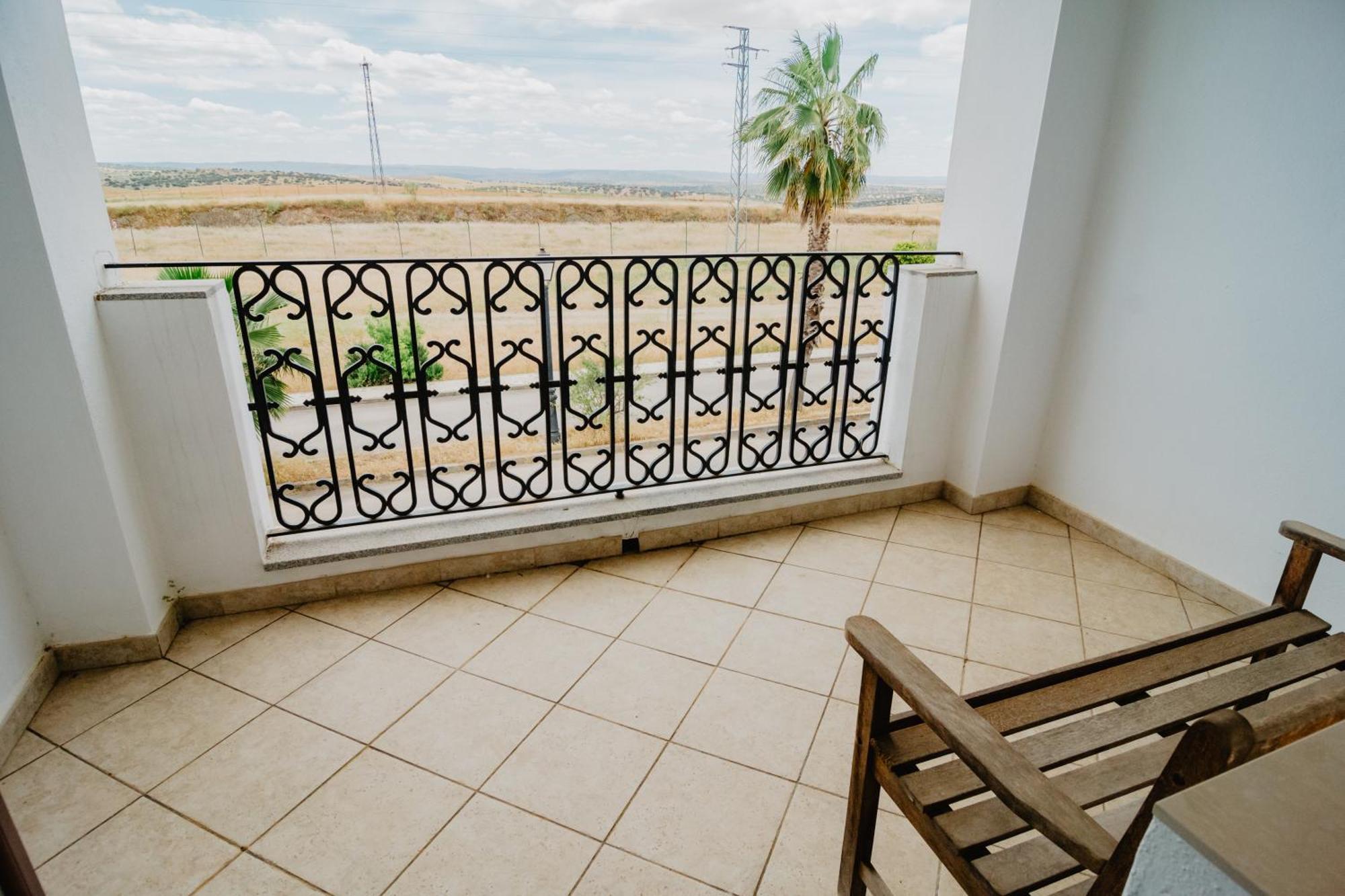 Hotel Hacienda Don Manuel Granja de Torrehermosa Eksteriør billede