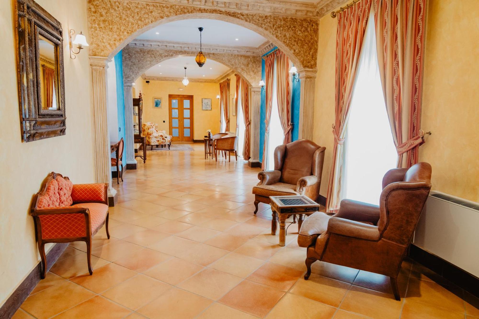 Hotel Hacienda Don Manuel Granja de Torrehermosa Eksteriør billede