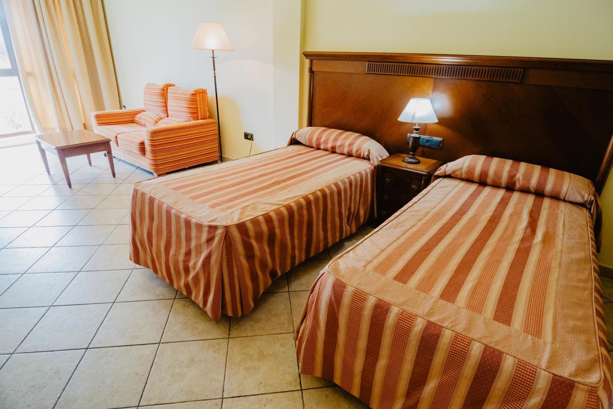 Hotel Hacienda Don Manuel Granja de Torrehermosa Eksteriør billede